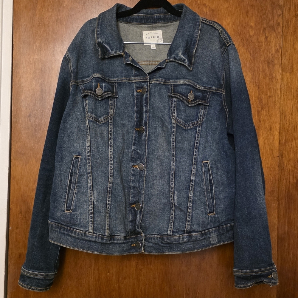 Torrid Denim Jean Jacket 18/20 Medium Wash Size 2